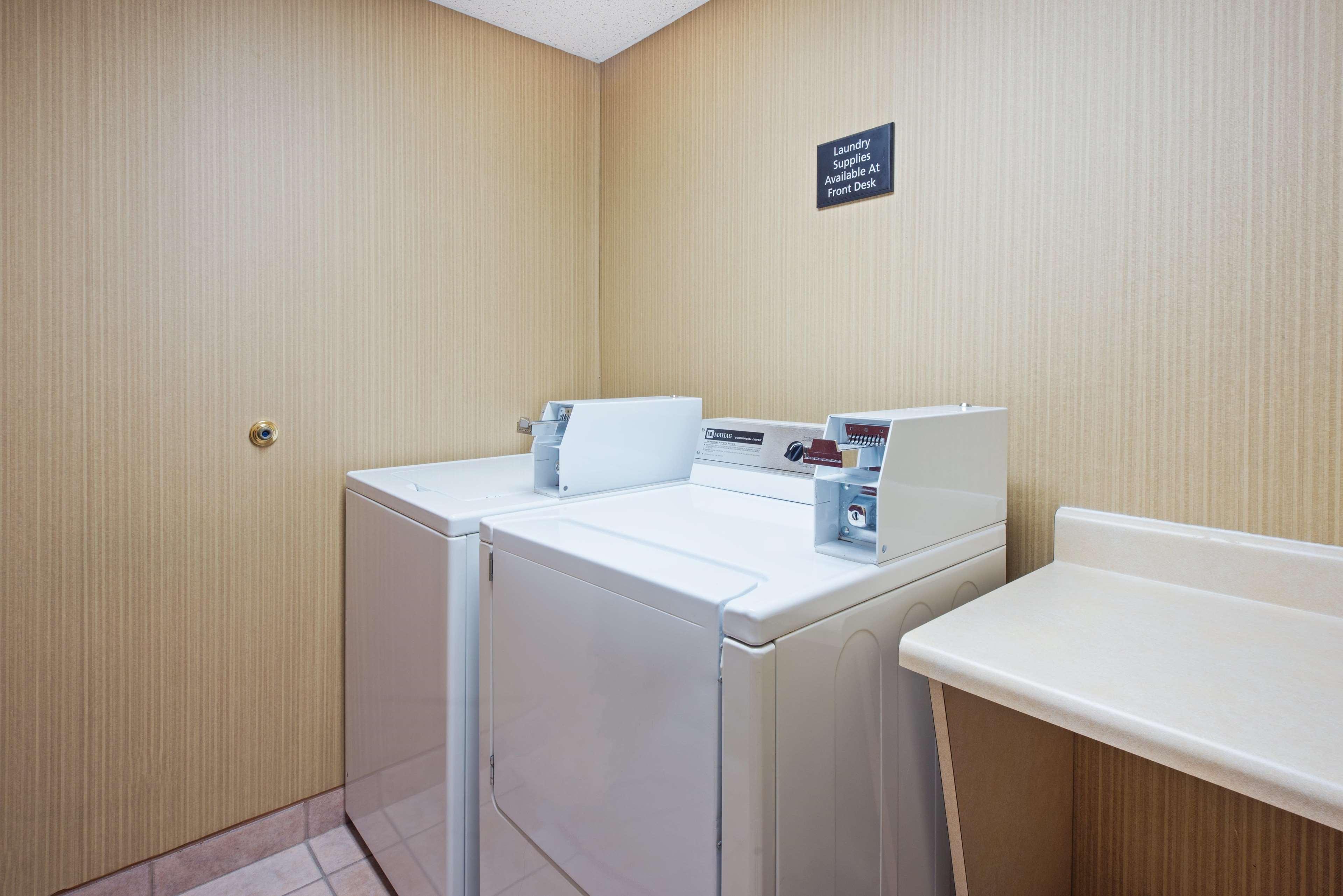 Hampton Inn Winfield Teays Valley Exterior foto